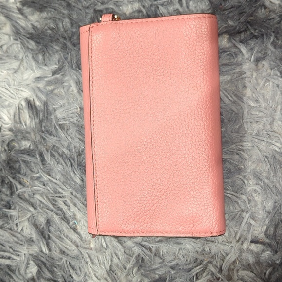 Michael Kors Wallet - Picture 6 of 9